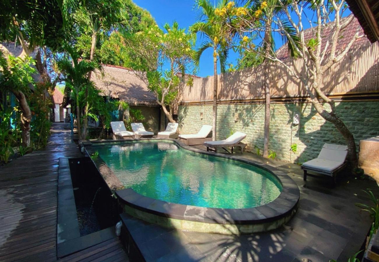 The Nichos Bungalows And Villas Nusa Lembongan Exterior foto