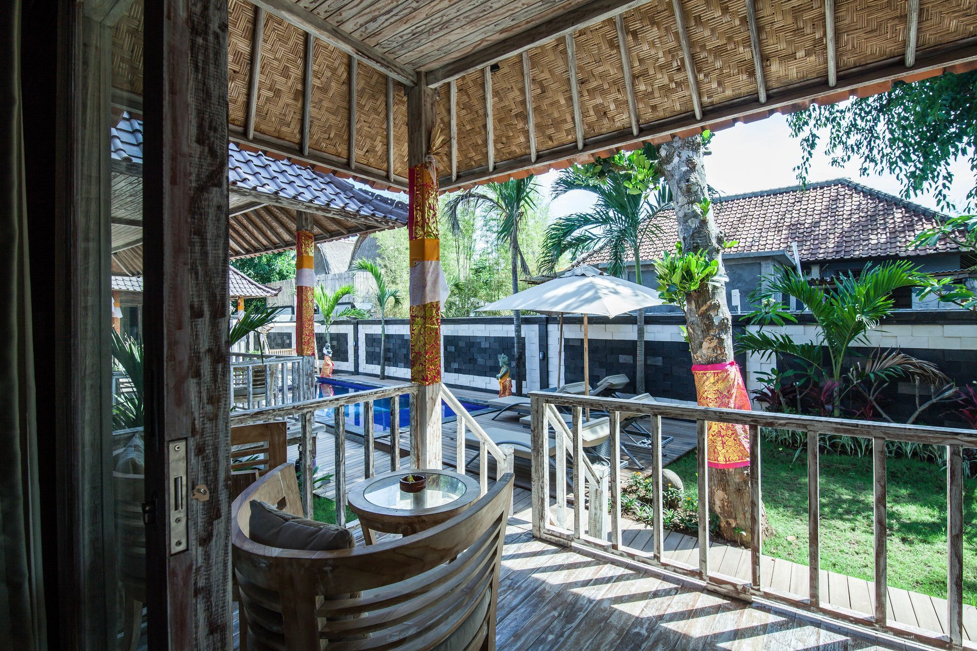 The Nichos Bungalows And Villas Nusa Lembongan Exterior foto